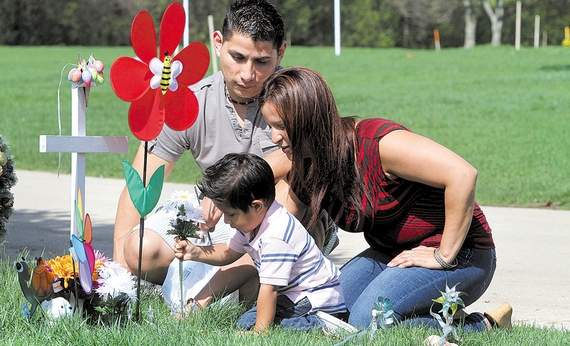 Draucker Funeral Home How To Support A Grieving Family - nv32ynf